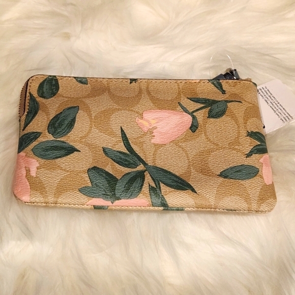 Authentic Coach Wristlet - Picture 3 of 7